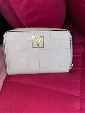 Victoria's Secret White Woven Zip Wallet with Gold Accent